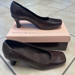 Bandolino Nuture Heels